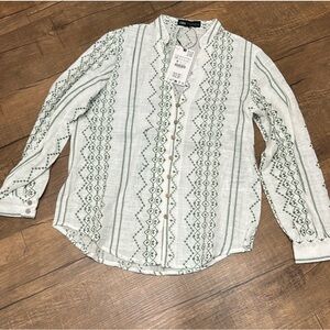 NWT Zara Green Patterned Women's blouse Shirt Top, size XS